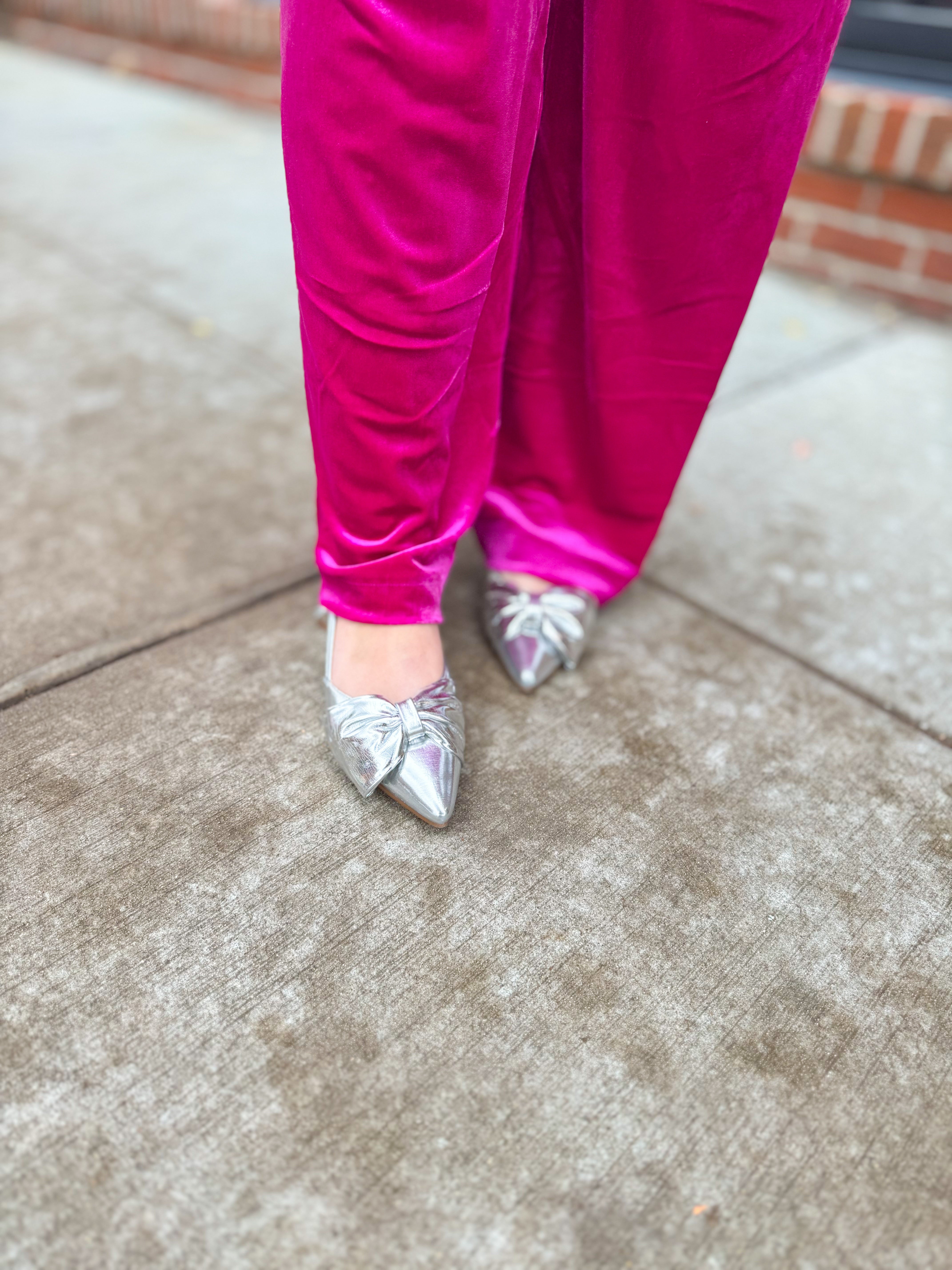 Silver Bow Flats-Shoes - Flats-Chinese Laundry-Peachy Keen Boutique, Women's Fashion Boutique, Located in Cape Girardeau and Dexter, MO