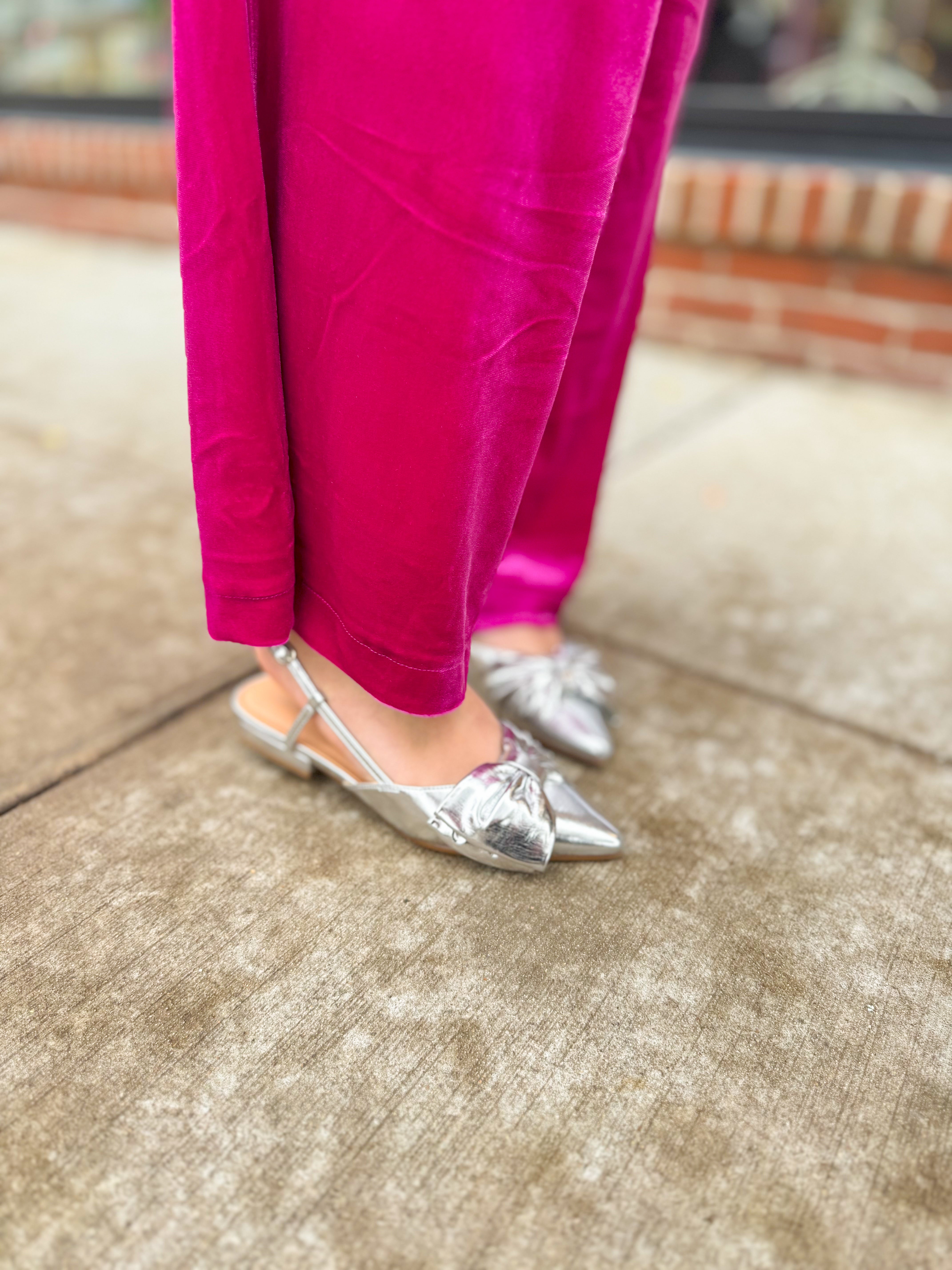 Silver Bow Flats-Shoes - Flats-Chinese Laundry-Peachy Keen Boutique, Women's Fashion Boutique, Located in Cape Girardeau and Dexter, MO