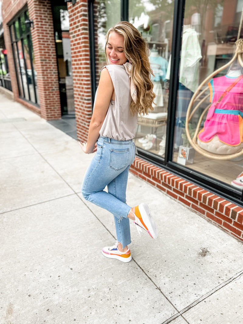 Hidden | Tracey Light Wash Straight Jeans-Bottoms - Denim-Hidden-Peachy Keen Boutique, Women's Fashion Boutique, Located in Cape Girardeau and Dexter, MO