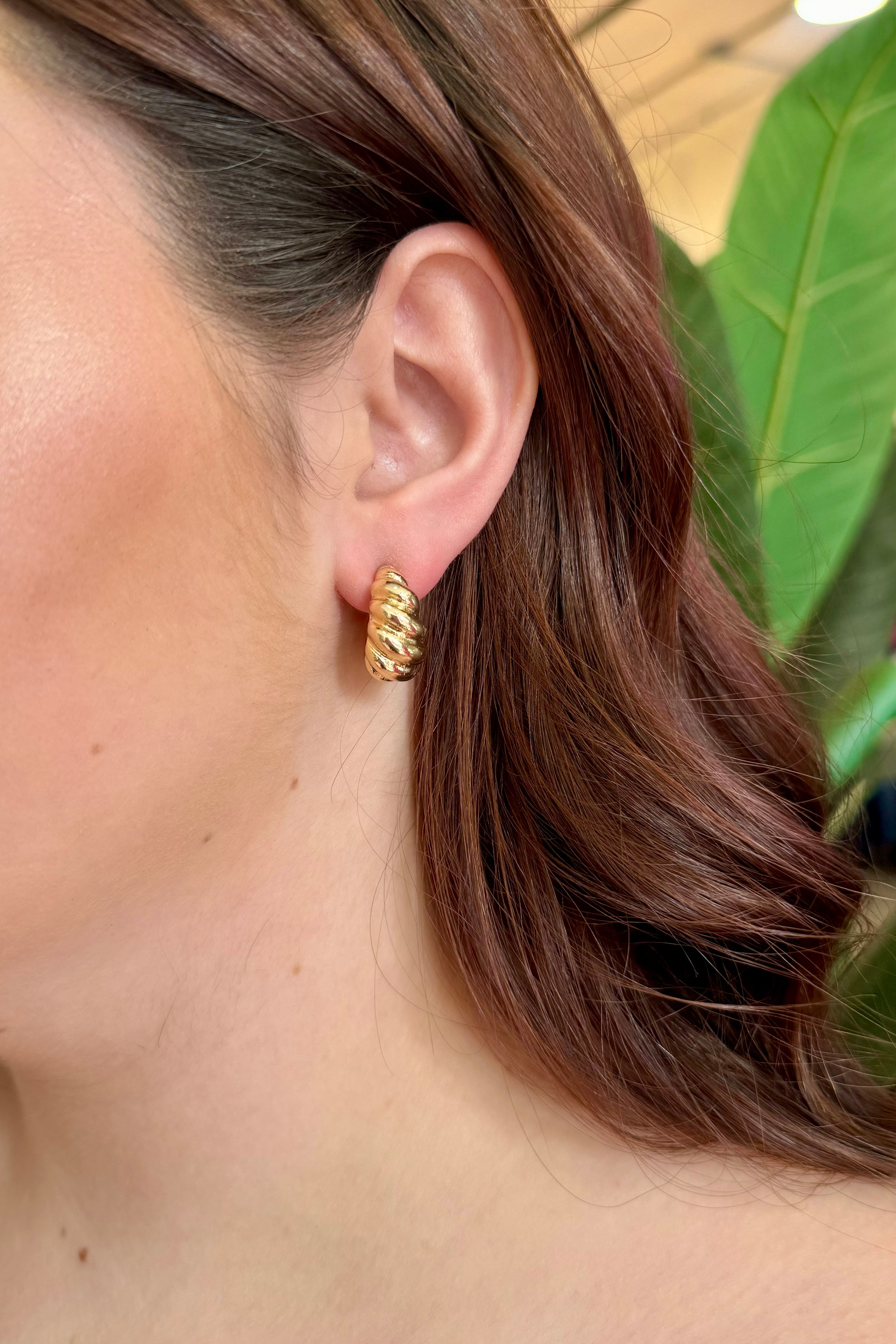 Lila Half Hoop Ribbed Gold Earrings-Jewelry - Earrings-Kenze Panne-Peachy Keen Boutique, Women's Fashion Boutique, Located in Cape Girardeau and Dexter, MO