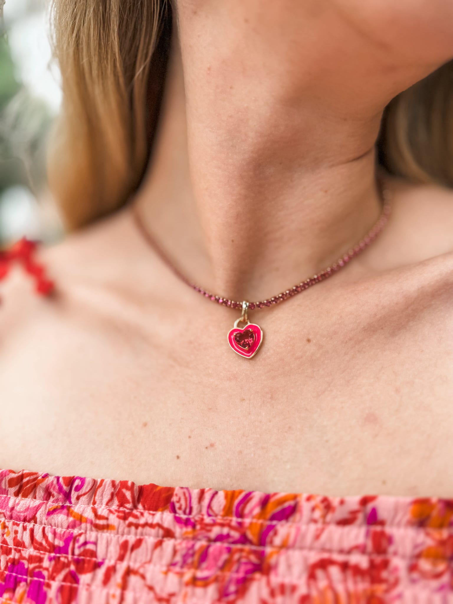 Stone Cold Heart Rhinestone Necklace, Pink-Necklaces-Qingdao Dadongsheng Jewelry Co.-Peachy Keen Boutique, Women's Fashion Boutique, Located in Cape Girardeau and Dexter, MO