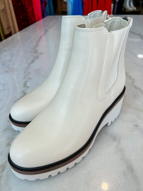White Chunky Boot with Black Lining