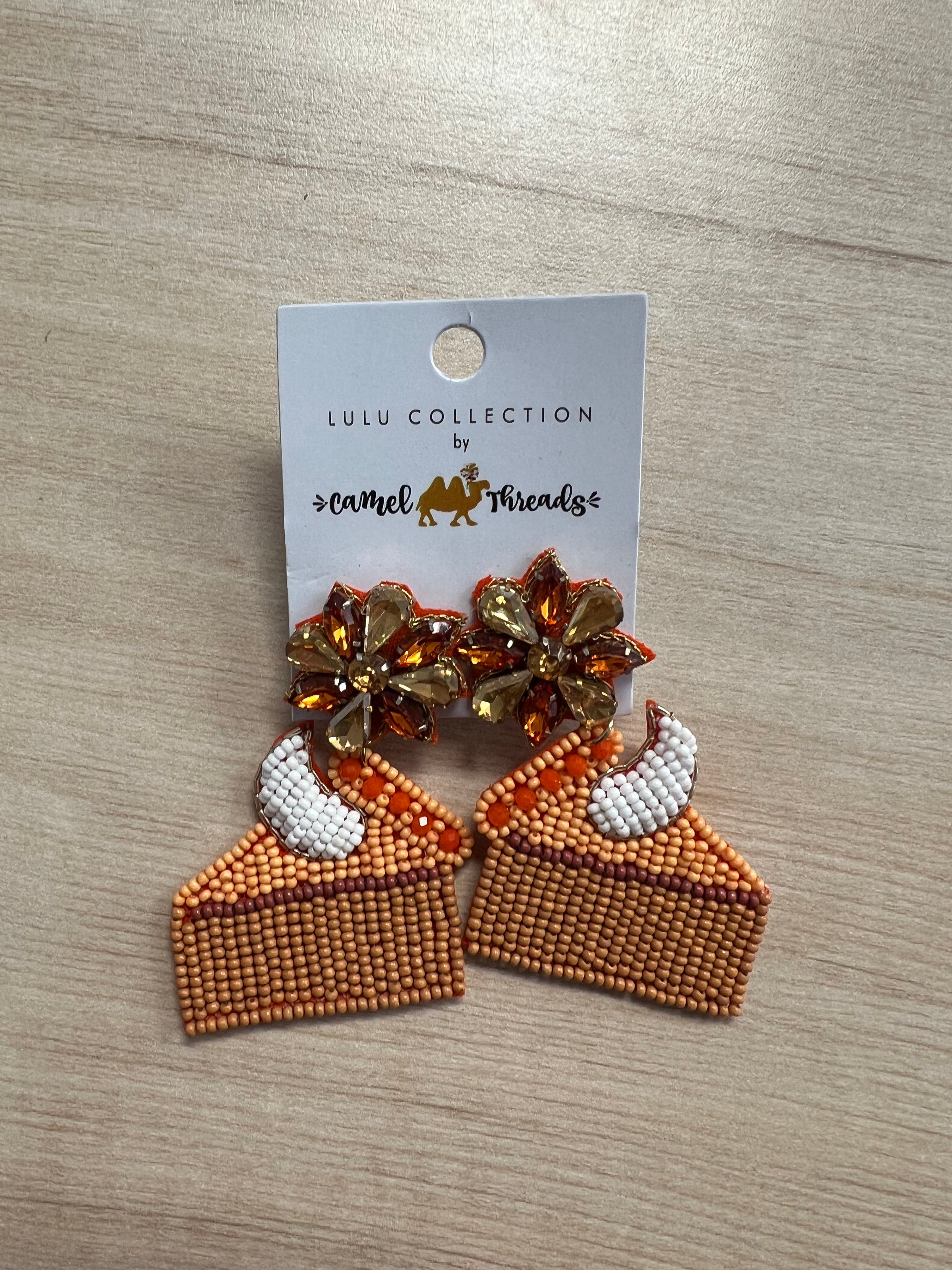 Pumpkin Pie Beaded Earring-beaded earrings-camel threads-Peachy Keen Boutique, Women's Fashion Boutique, Located in Cape Girardeau and Dexter, MO